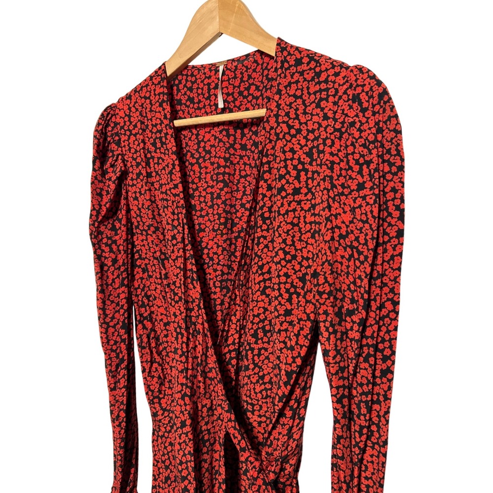 Free People‎ Kinsley Wrap Dress Red Black Floral Size 10 Retail: $128 EUC